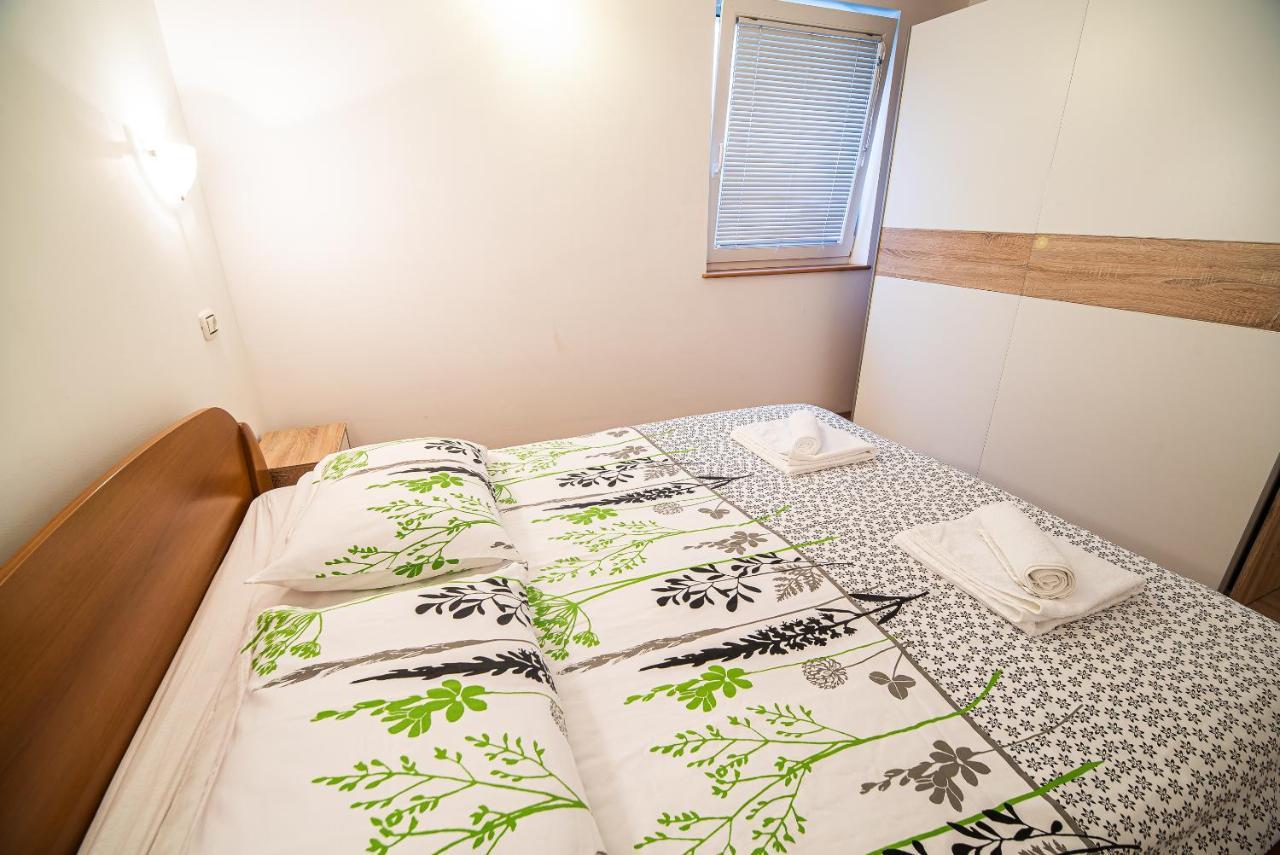 Apartments Ole โทลมิน ภายนอก รูปภาพ