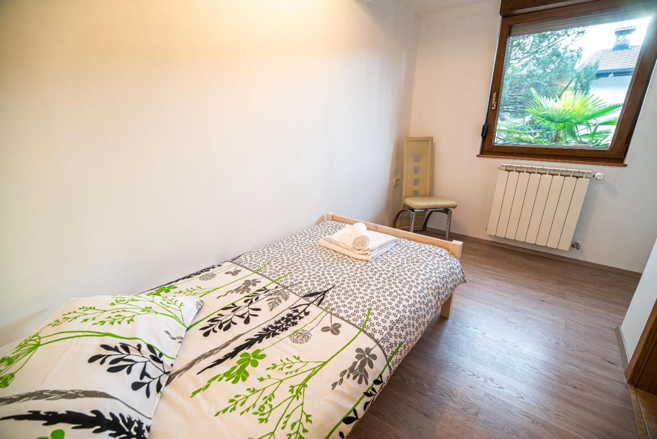 Apartments Ole โทลมิน ภายนอก รูปภาพ