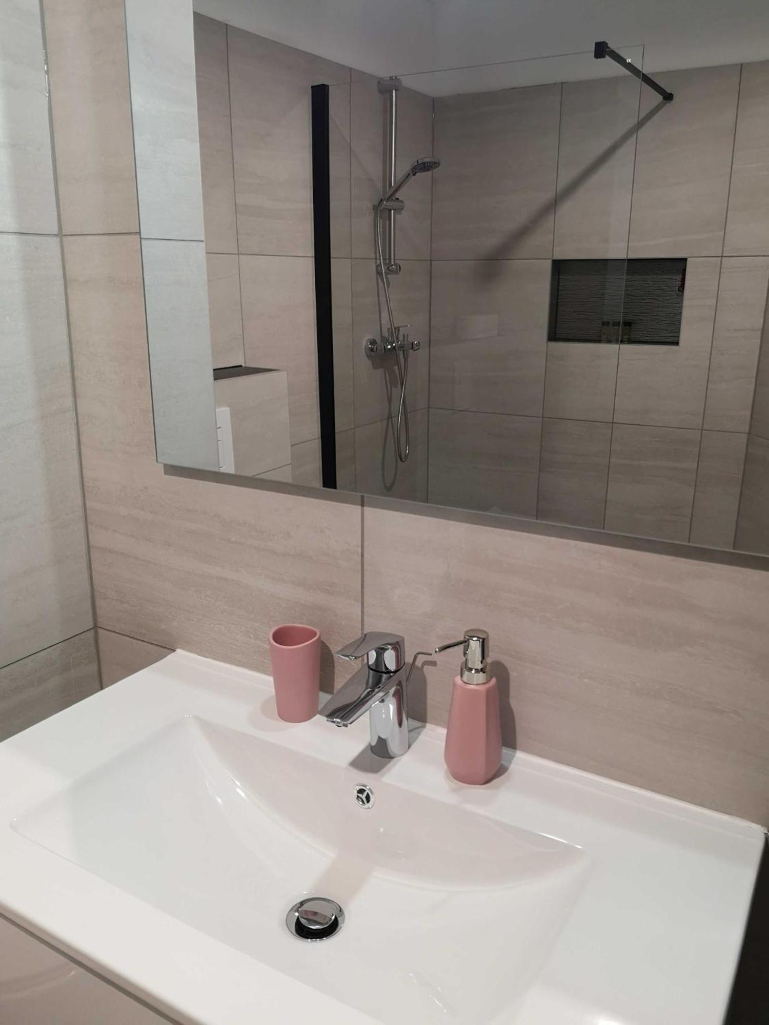 Apartments Ole โทลมิน ห้อง รูปภาพ